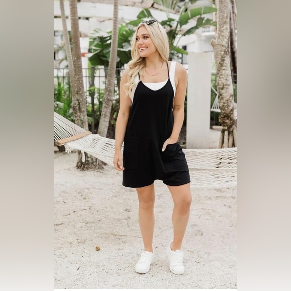 New- casual cotton Black Spaghetti Strap
Sleeveless Shorts Jumpsuit